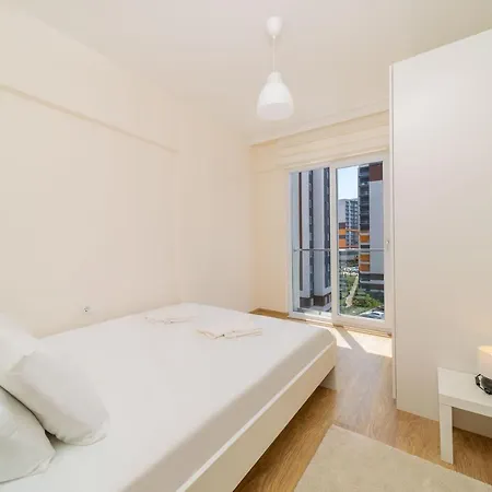 Appartement Modern Flat With Shared Pool In Kepez *